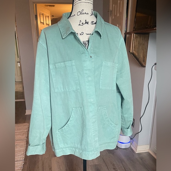 🐣Universal Threads - Light green Denim Jacket Size XXL  Perfect for Spring! - Picture 7 of 9